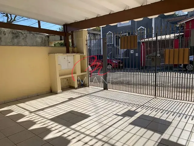 Sobrado com 131m² 3 quartos e 2 banheiros, para alugar, no bairro Rio Pequeno em São Paulo