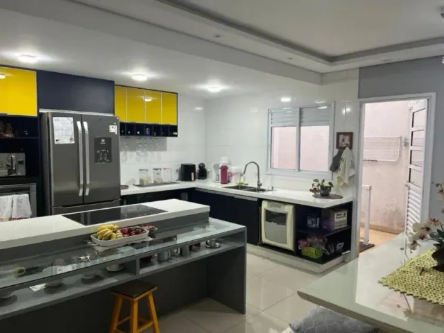 Sobrado com 220m² 3 quartos e 5 banheiros, à venda, no bairro Cambuci em São Paulo