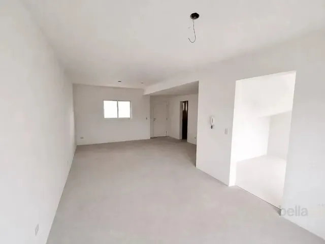 Sobrado com 105m² 3 quartos e 3 banheiros, à venda, no bairro Uberaba em Curitiba