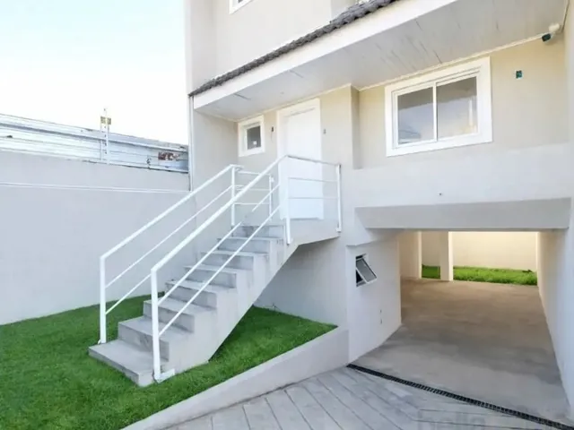 Sobrado com 105m² 3 quartos e 4 banheiros, à venda, no bairro Uberaba em Curitiba