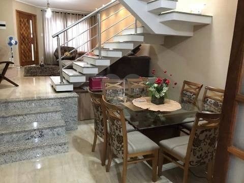 Sobrado com 180m² 3 quartos e 3 banheiros, à venda, no bairro Vila Ivone em São Paulo