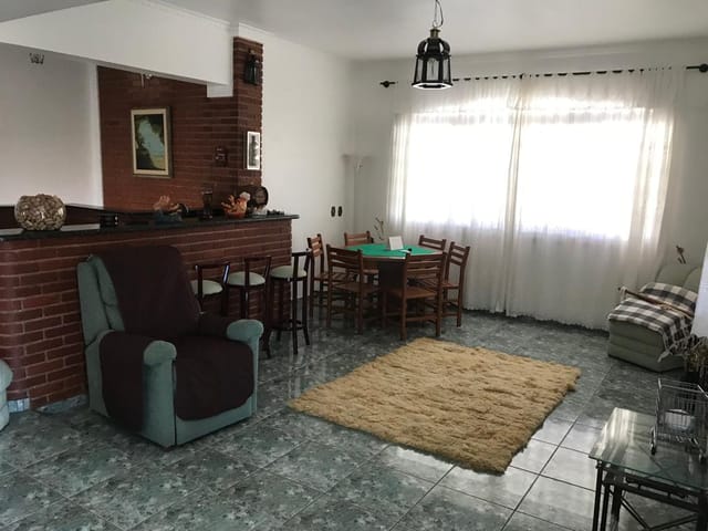 Sobrado com 715m² 6 quartos e 4 banheiros, à venda, no bairro novo horizonte em Piracaia