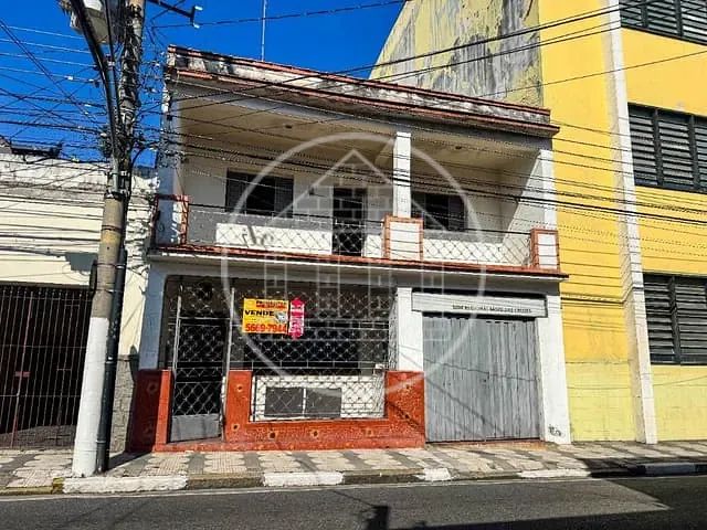 Sobrado com 166m² 3 quartos e 2 banheiros, à venda, no bairro Centro em Mogi das Cruzes
