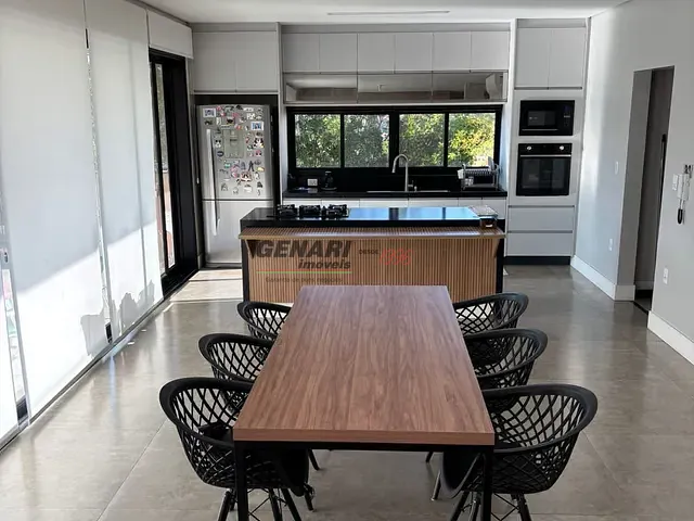 Sobrado com 2520m² 4 quartos e 4 banheiros, à venda, no bairro Vale das Laranjeiras em Indaiatuba