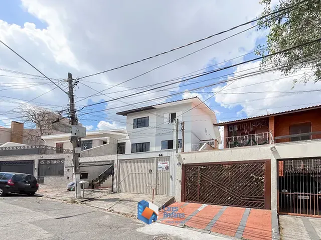 Sobrado com 200m² 3 quartos e 4 banheiros, à venda, no bairro Parque São Domingos em São Paulo