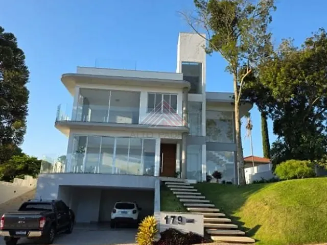 Sobrado com 1340m² 5 quartos e 3 banheiros, à venda, no bairro Parque da Fazenda em Itatiba