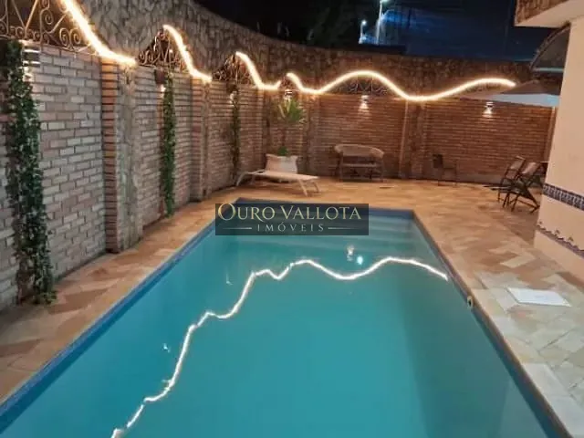 Sobrado com 308m² 7 quartos e 10 banheiros, para alugar, no bairro Jardim Triana em São Paulo