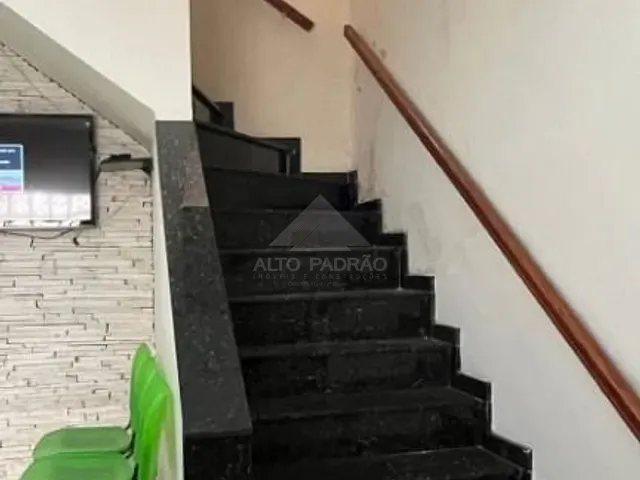 Sobrado com 107m² 3 quartos e 2 banheiros, à venda, no bairro Vila Guarani em Mauá
