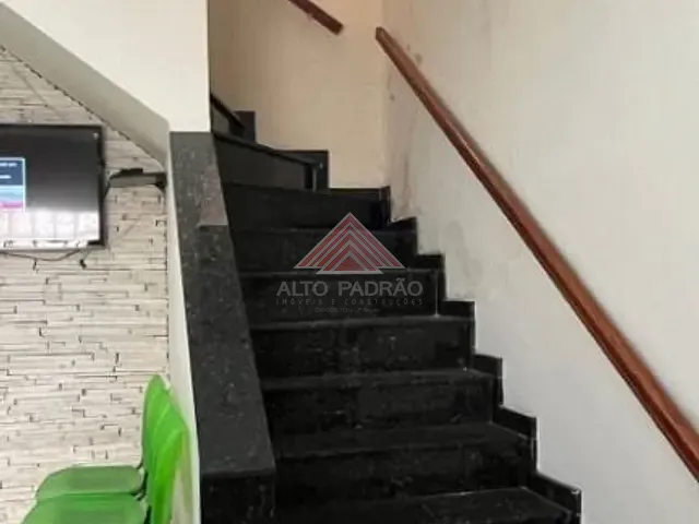 Sobrado com 107m² 3 quartos e 2 banheiros, à venda, no bairro Vila Guarani em Mauá