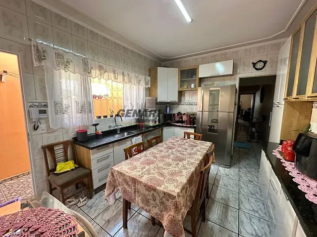 Sobrado com 125m² 2 quartos e 2 banheiros, à venda, no bairro Jardim Morada do Sol em Indaiatuba