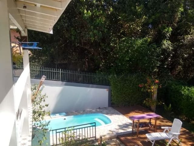 Sobrado com 500m² 3 quartos e 3 banheiros, à venda, no bairro Chácara Moinho Velho em Carapicuíba