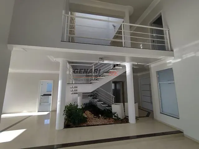 Sobrado com 450m² 4 quartos e 6 banheiros, à venda, no bairro Chácara Areal em Indaiatuba