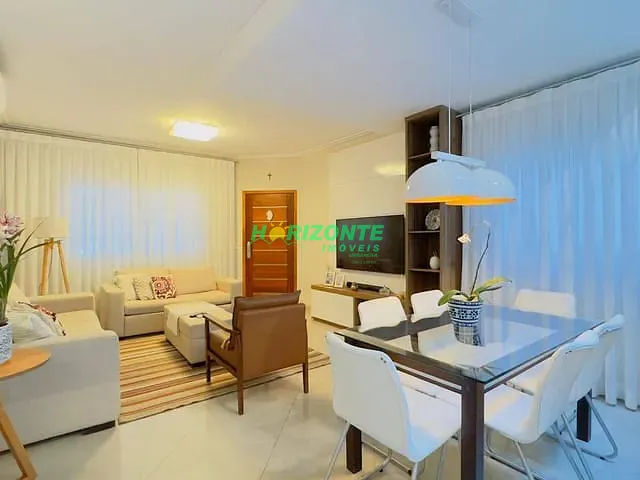 Sobrado com 137m² 3 quartos e 4 banheiros, à venda, no bairro Jardim Satélite em São José dos Campos