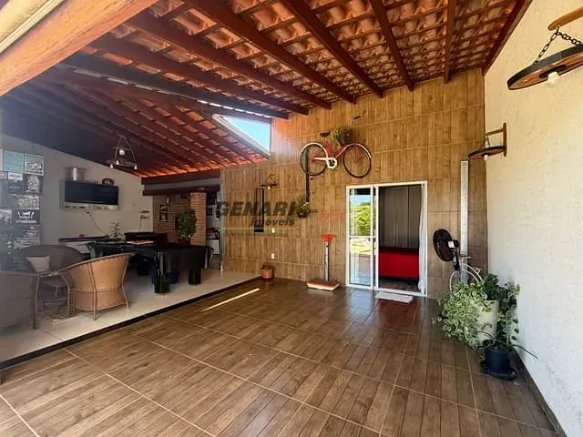 Sobrado com 277m² 3 quartos e 2 banheiros, à venda, no bairro Jardim Moacyr Arruda em Indaiatuba