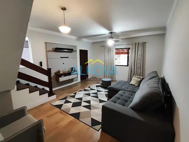 Sobrado com 134m² 3 quartos e 2 banheiros, à venda, no bairro Jardim Terras do Sul em São José dos Campos
