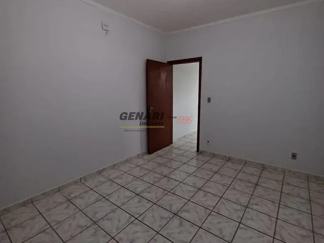Sobrado 2 quartos e 2 banheiros, para alugar, no bairro Centro em Indaiatuba