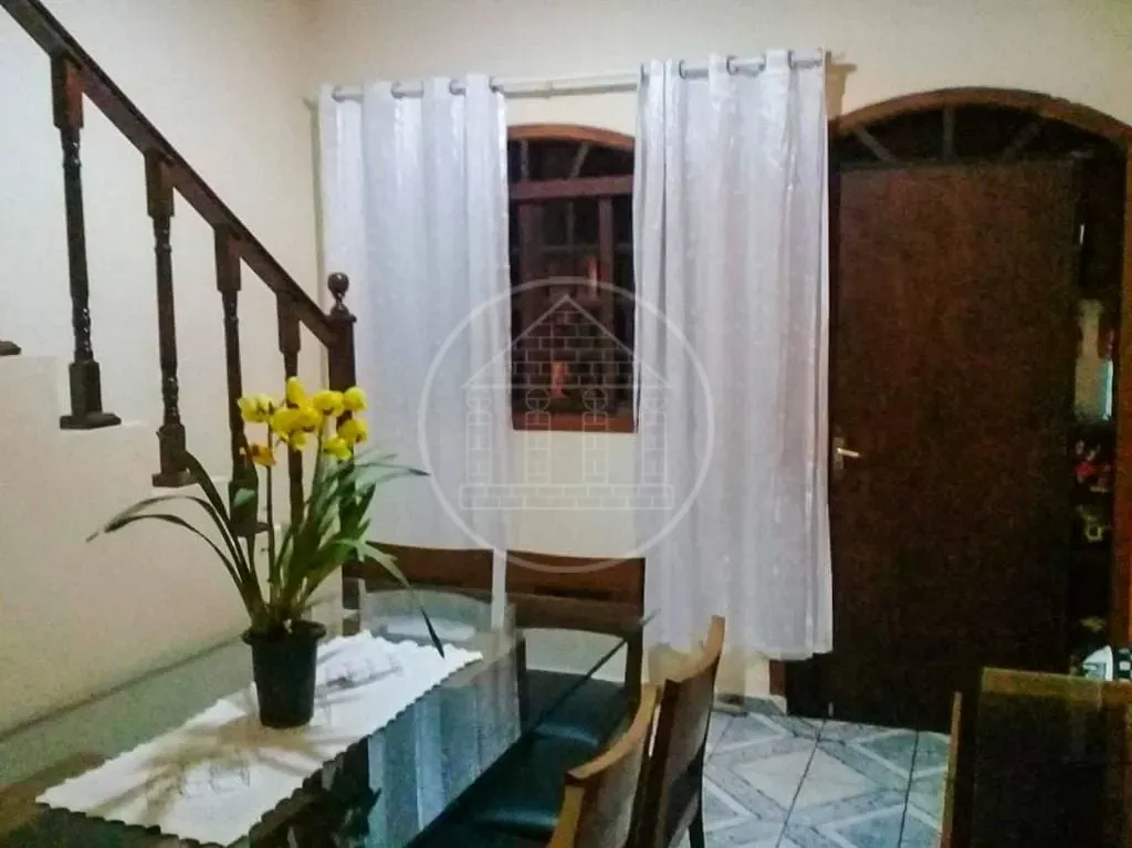 Sobrado, 4 quartos, 170 m² - Foto 1
