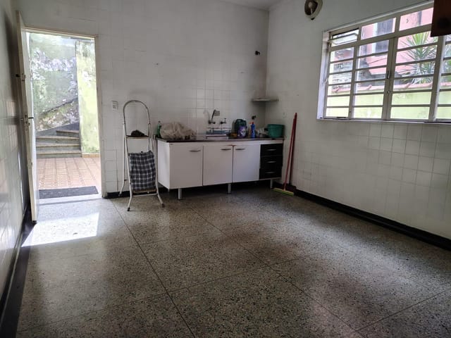 Sobrado com 200m² 3 quartos e 2 banheiros, para alugar, no bairro Vila Mariana em São Paulo