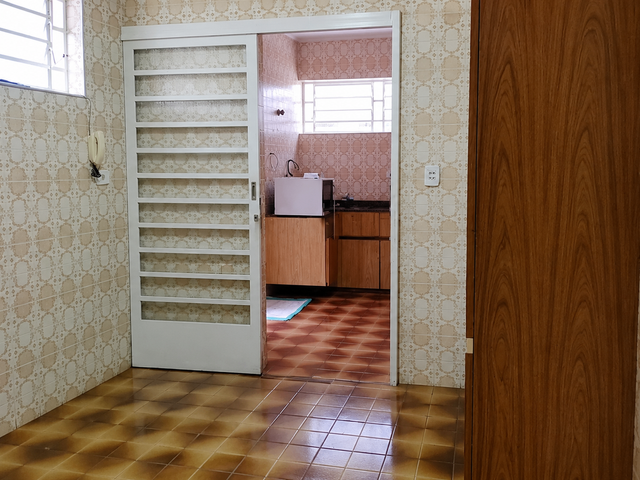 Sobrado com 180m² 3 quartos e 2 banheiros, à venda ou para alugar, no bairro Vila Madalena em São Paulo