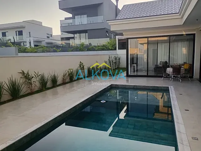 Sobrado com 700m² 4 quartos e 6 banheiros, à venda, no bairro Condomínio Reserva do Paratehy em São José dos Campos