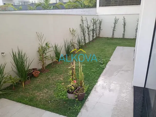 Sobrado com 700m² 4 quartos e 6 banheiros, à venda, no bairro Condomínio Reserva do Paratehy em São José dos Campos