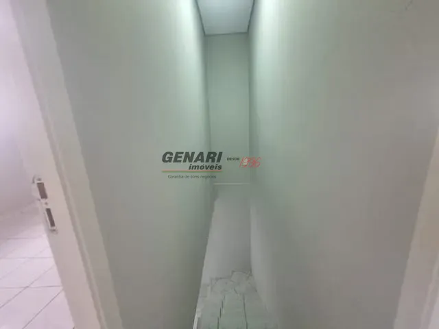 Sobrado com 260m² 5 quartos e 5 banheiros, à venda, no bairro Jardim Regina em Indaiatuba