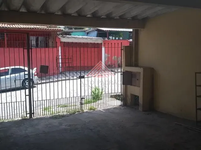 Sobrado com 150m² 2 quartos e 1 banheiro, à venda, no bairro Vila Nossa Senhora das Vitórias em Mauá