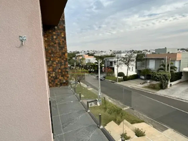 Sobrado com 360m² 3 quartos e 4 banheiros, à venda, no bairro Jardim Morumbi em Indaiatuba