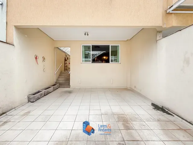 Sobrado com 204m² 4 quartos e 6 banheiros, à venda, no bairro Vila Gumercindo em São Paulo