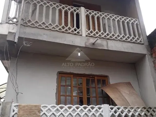 Sobrado com 191m² 3 quartos e 2 banheiros, à venda, no bairro Jardim Aracy em Mauá