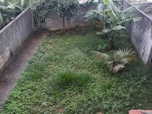 Sobrado com 191m² 3 quartos e 2 banheiros, à venda, no bairro Jardim Aracy em Mauá