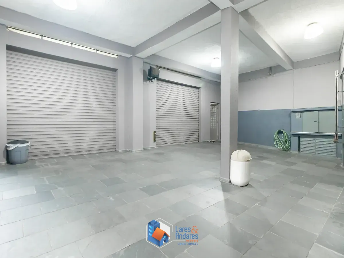 Sobrado, 4 quartos, 600 m² - Foto 2