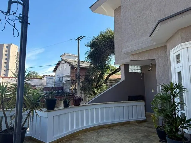 Sobrado 3 quartos e 5 banheiros, à venda ou para alugar, no bairro Jardim da Glória em São Paulo