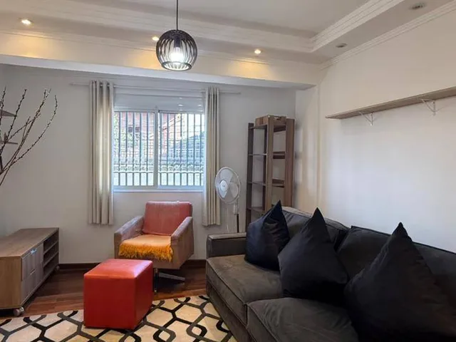 Sobrado 3 quartos e 5 banheiros, à venda ou para alugar, no bairro Jardim da Glória em São Paulo