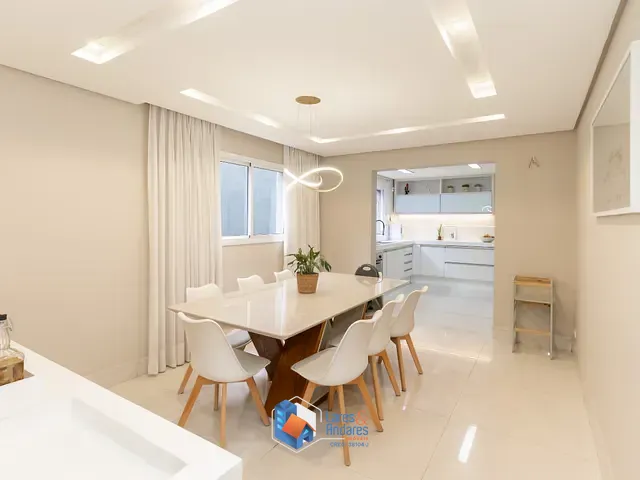 Sobrado com 217m² 3 quartos e 5 banheiros, à venda, no bairro Vila Pereira Cerca em São Paulo