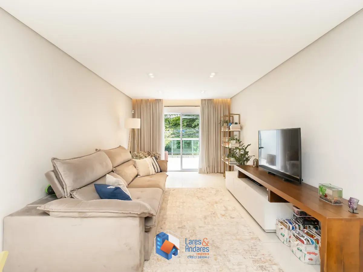 Sobrado, 3 quartos, 217 m² - Foto 2
