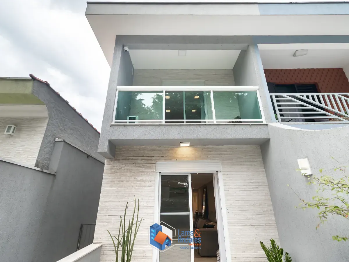 Sobrado, 3 quartos, 217 m² - Foto 1