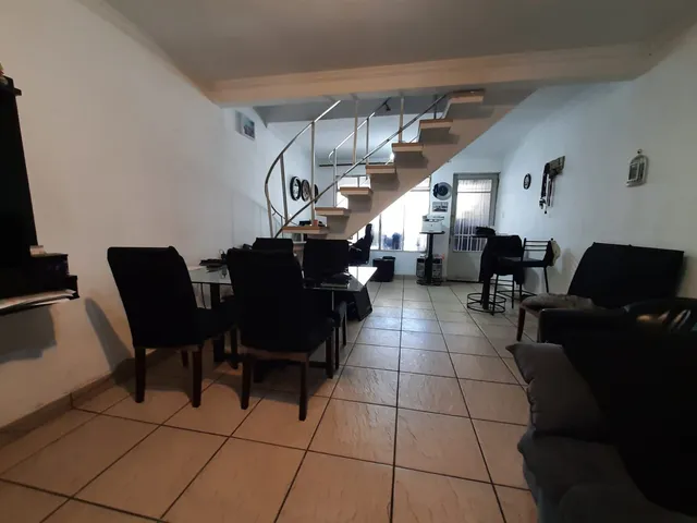 Sobrado 3 quartos e 2 banheiros, à venda, no bairro Jardim da Glória em São Paulo