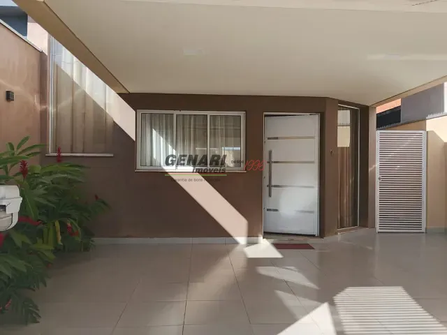 Sobrado com 150m² 3 quartos e 3 banheiros, à venda ou para alugar, no bairro Parque Barnabé em Indaiatuba