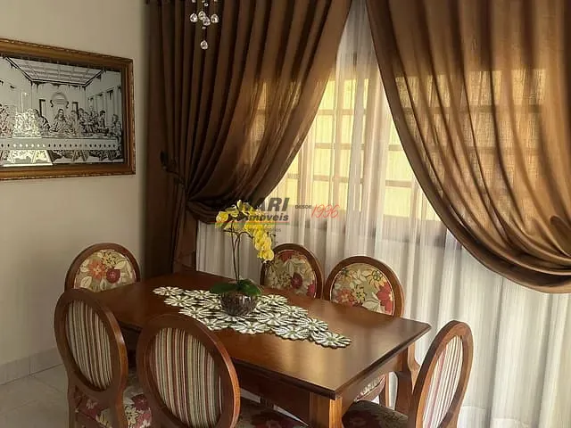 Sobrado com 175m² 3 quartos e 2 banheiros, à venda, no bairro Jardim Vista Verde em Indaiatuba