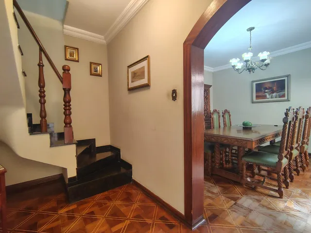 Sobrado com 200m² 3 quartos e 4 banheiros, à venda, no bairro Cambuci em São Paulo