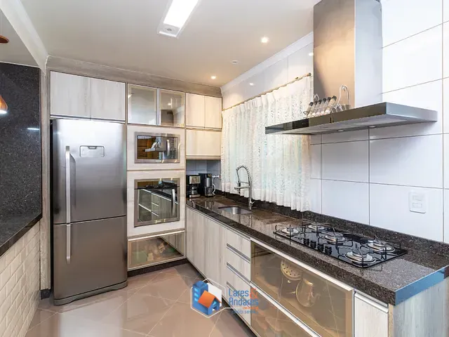 Sobrado com 364m² 3 quartos e 3 banheiros, à venda, no bairro Chácara Inglesa em São Paulo