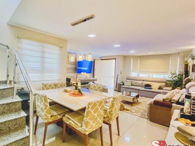 Sobrado com 375m² 3 quartos e 5 banheiros, à venda, no bairro Cidade Mãe do Céu em São Paulo