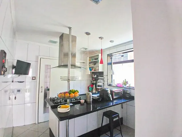 Sobrado com 240m² 3 quartos e 4 banheiros, à venda, no bairro Jardim Consórcio em São Paulo