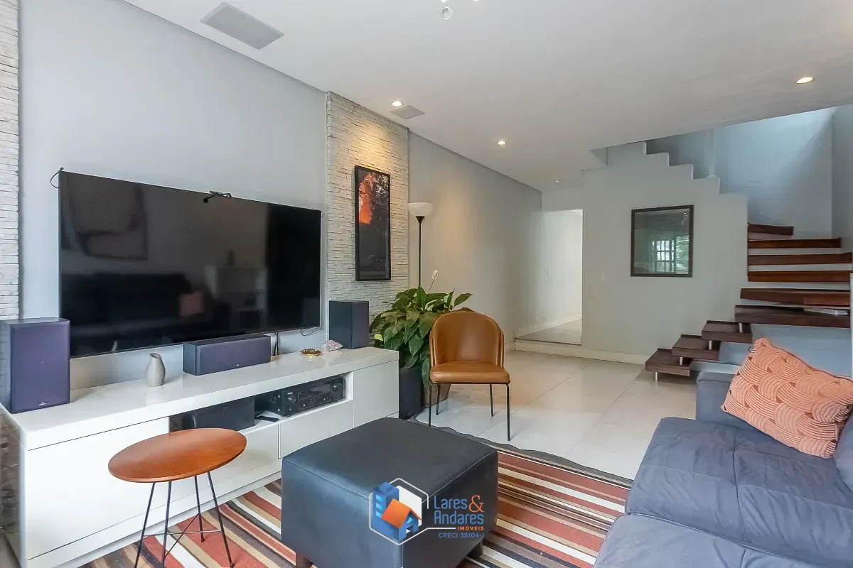 Sobrado, 3 quartos, 219 m² - Foto 4