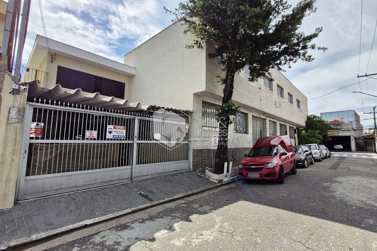 Sobrado, 6 quartos, 240 m² - Foto 2
