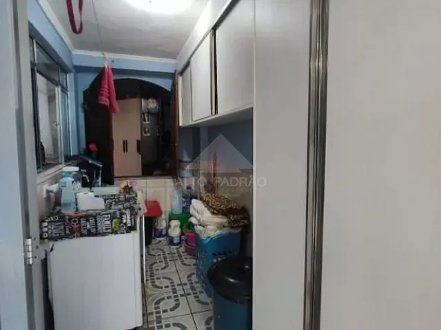 Sobrado com 120m² 4 quartos e 2 banheiros, à venda, no bairro Jardim Santa Lídia em Mauá
