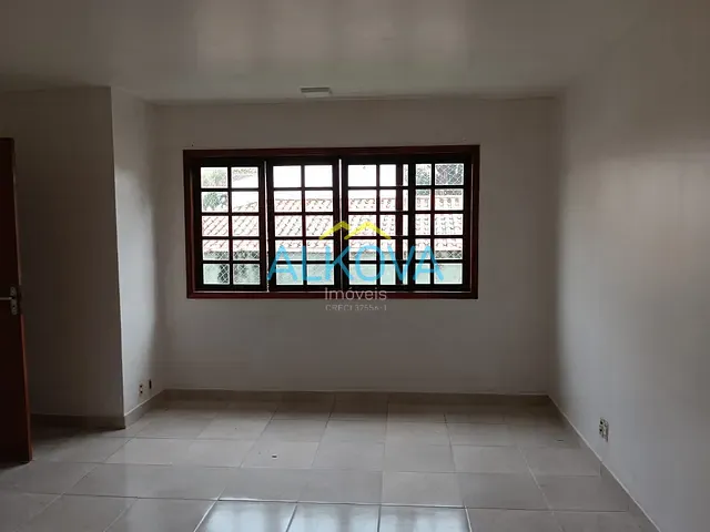 Sobrado com 450m² 4 quartos e 4 banheiros, para alugar, no bairro Jardim Alvorada em São José dos Campos
