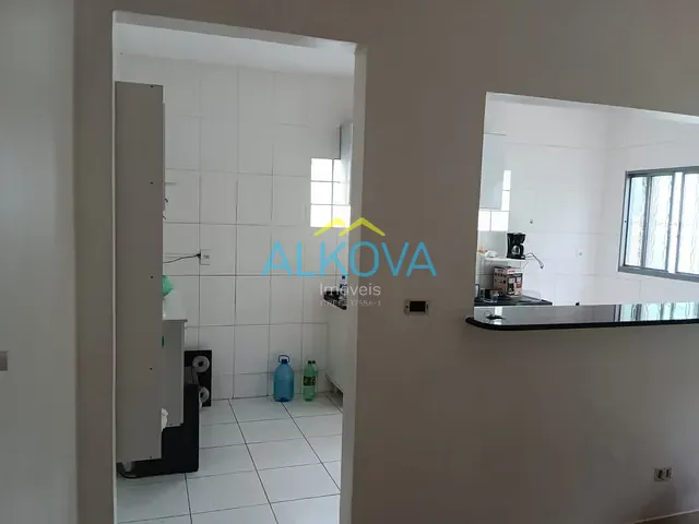 Sobrado com 450m² 4 quartos e 4 banheiros, para alugar, no bairro Jardim Alvorada em São José dos Campos