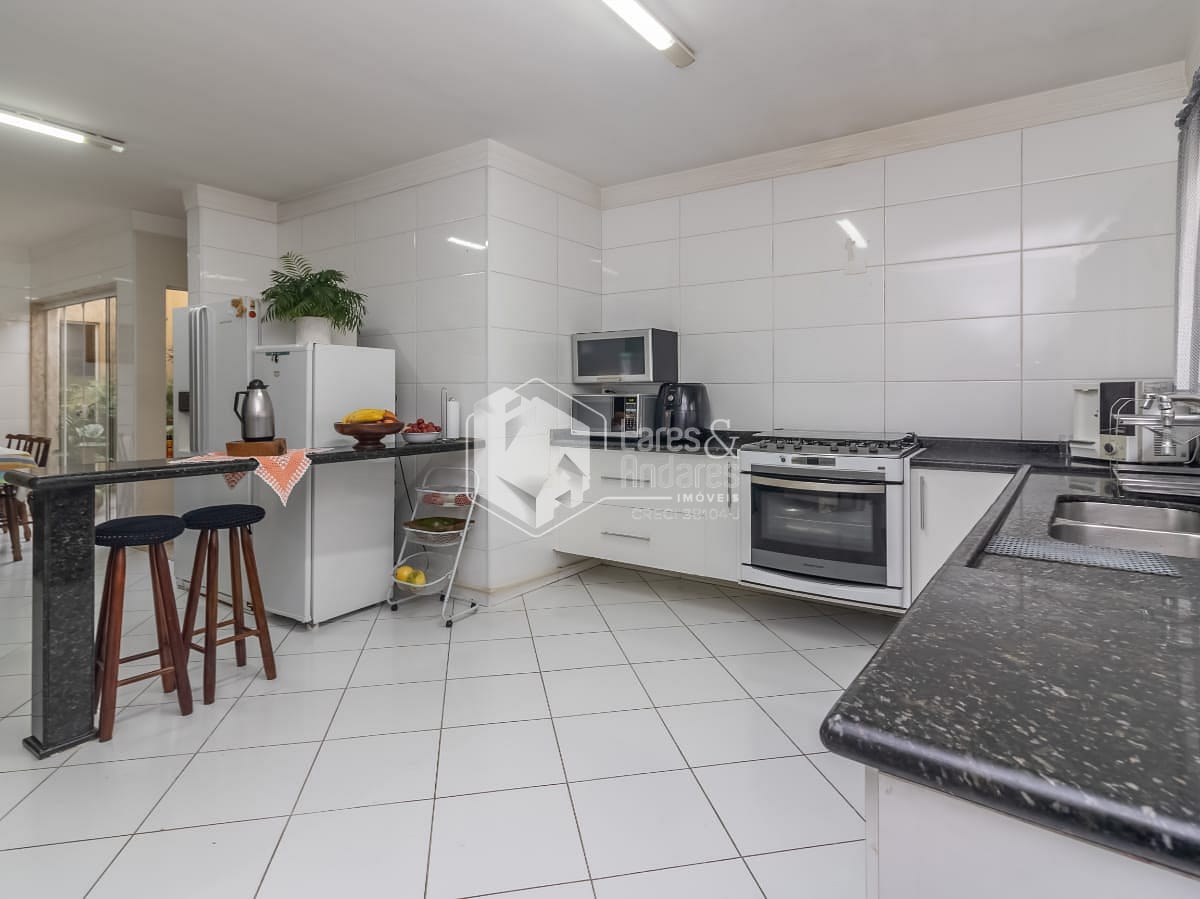 Sobrado, 3 quartos, 289 m² - Foto 8